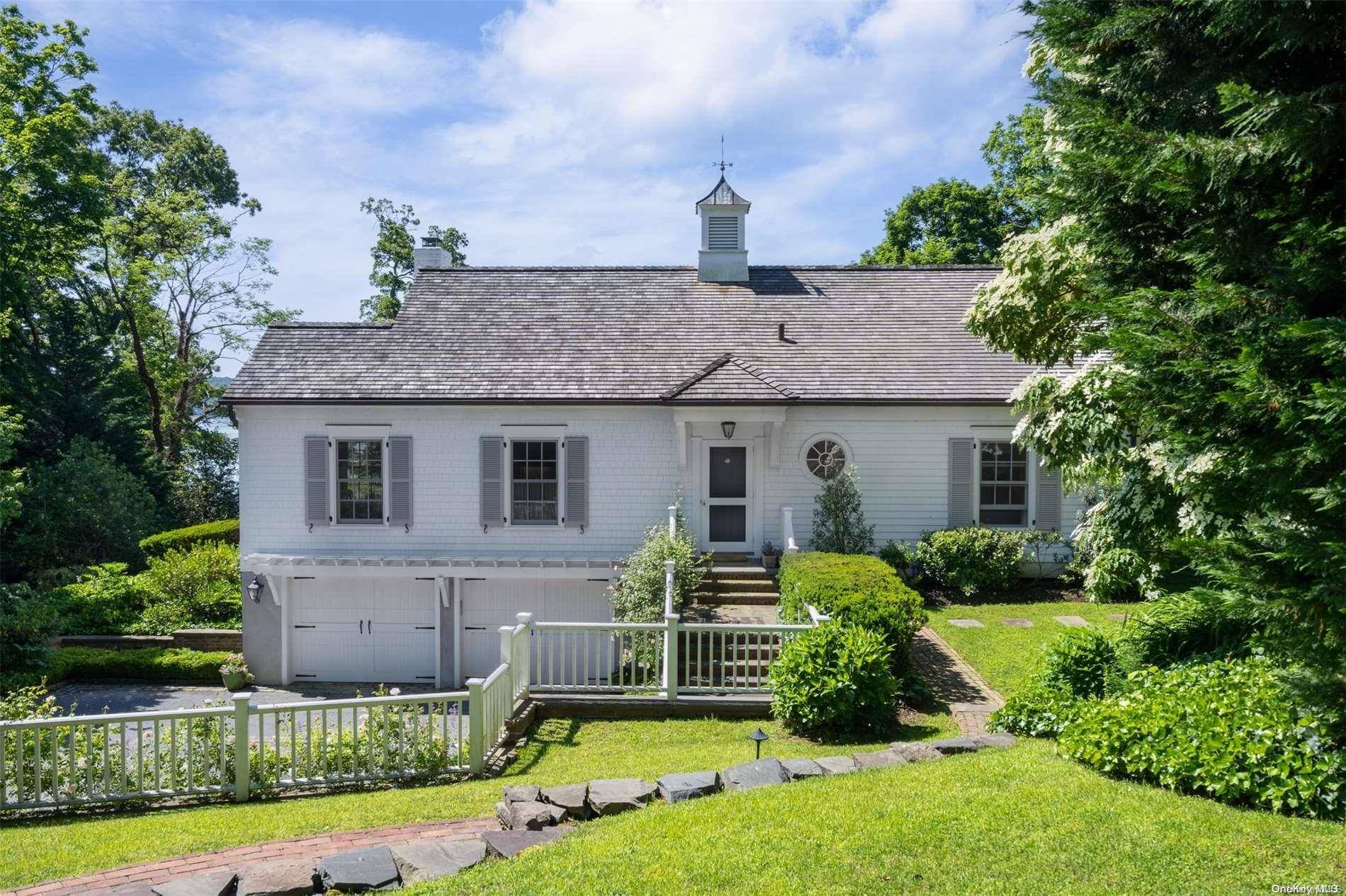 Centre Island, NY 11771,514 Centre Island RD