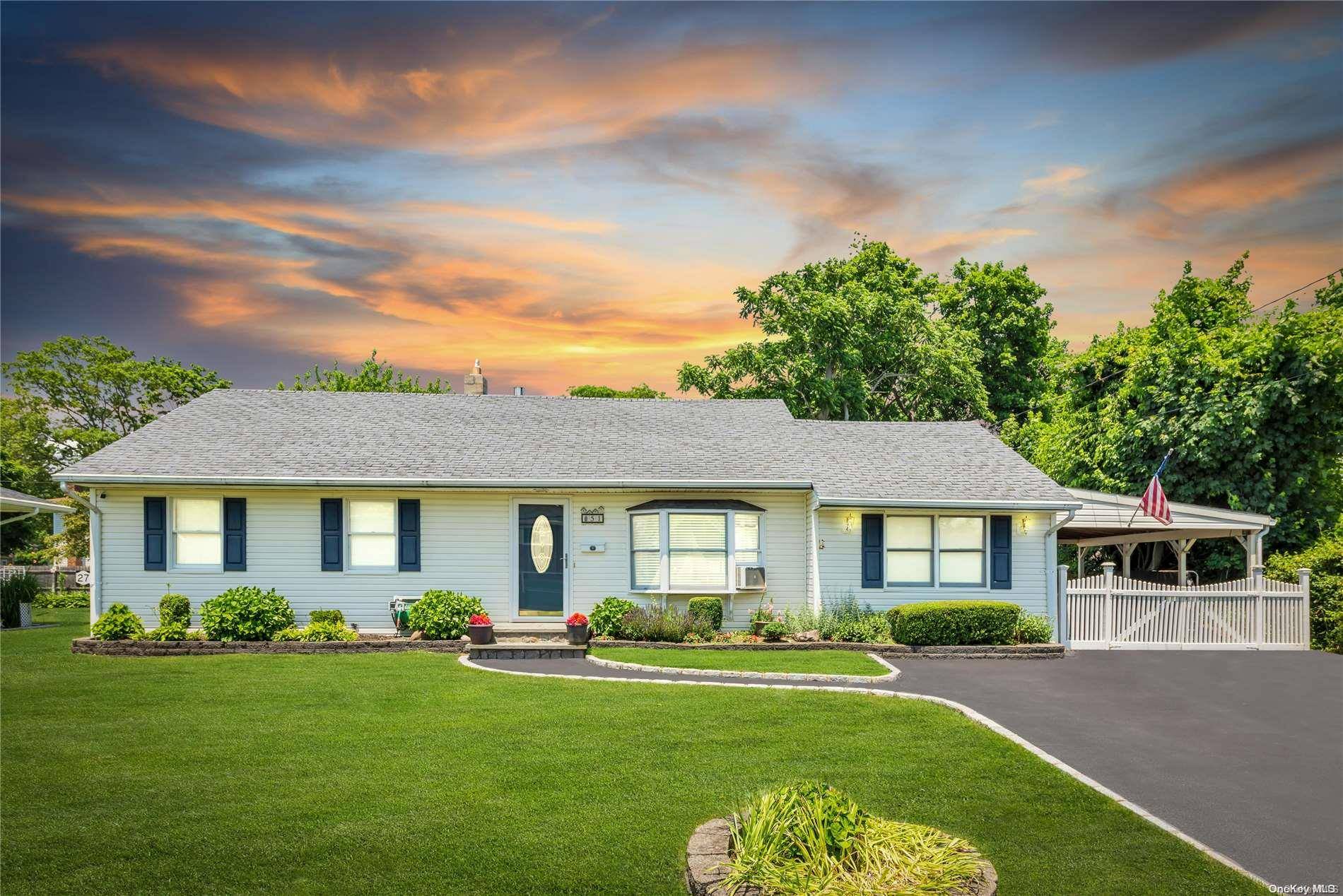 Bay Shore, NY 11706,51 Minnesota AVE