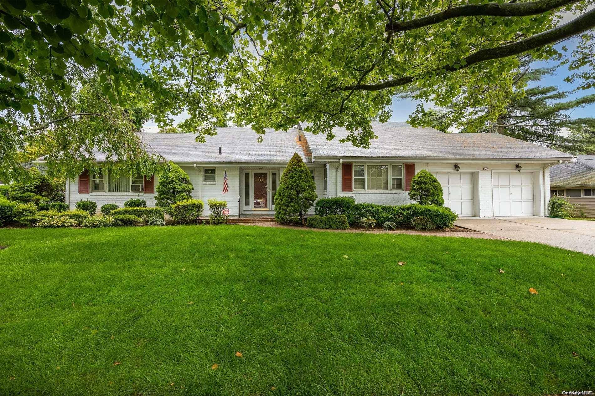 Freeport, NY 11520,191 Wilson PL