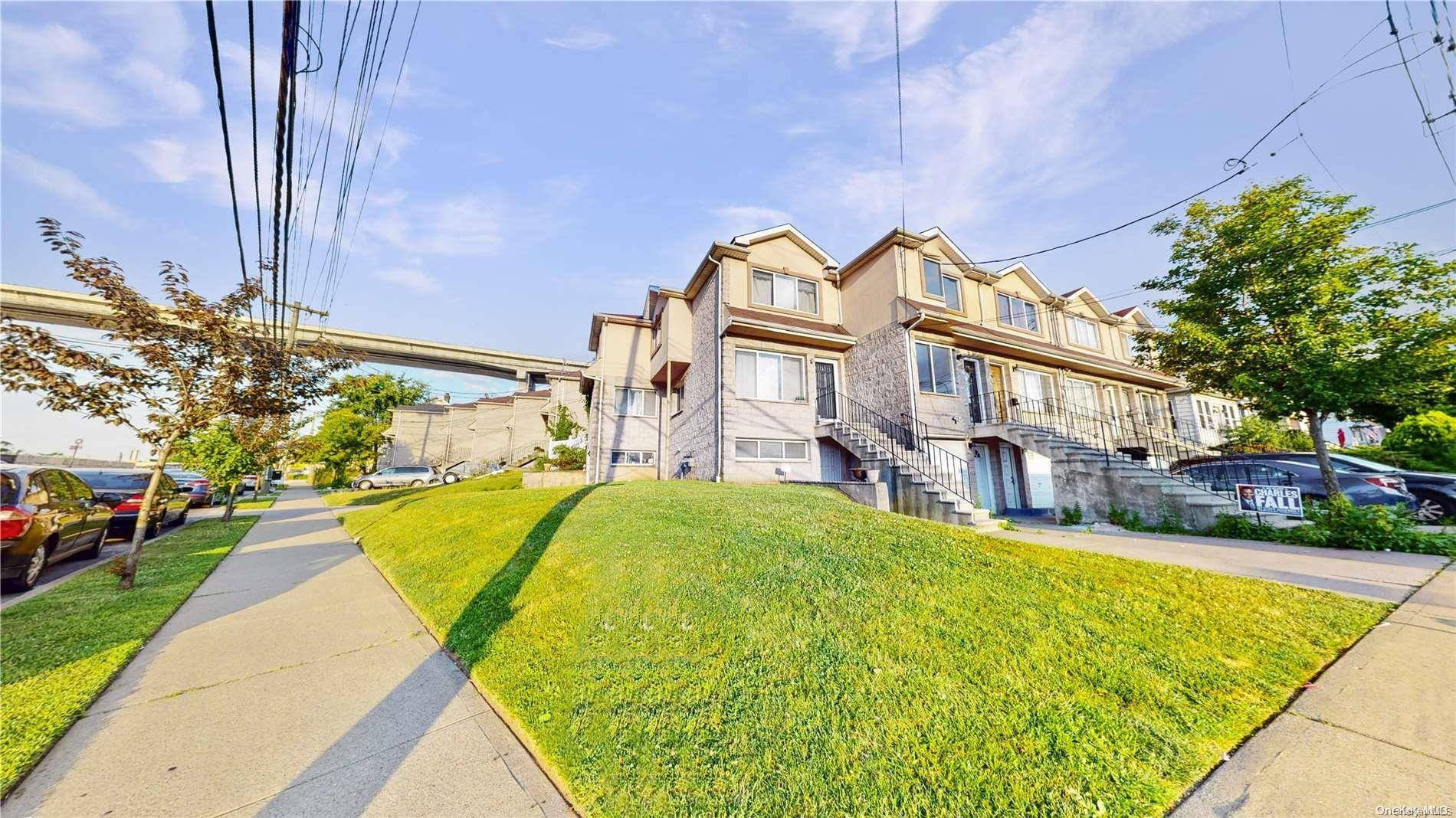 Staten Island, NY 10303,1 Winant ST