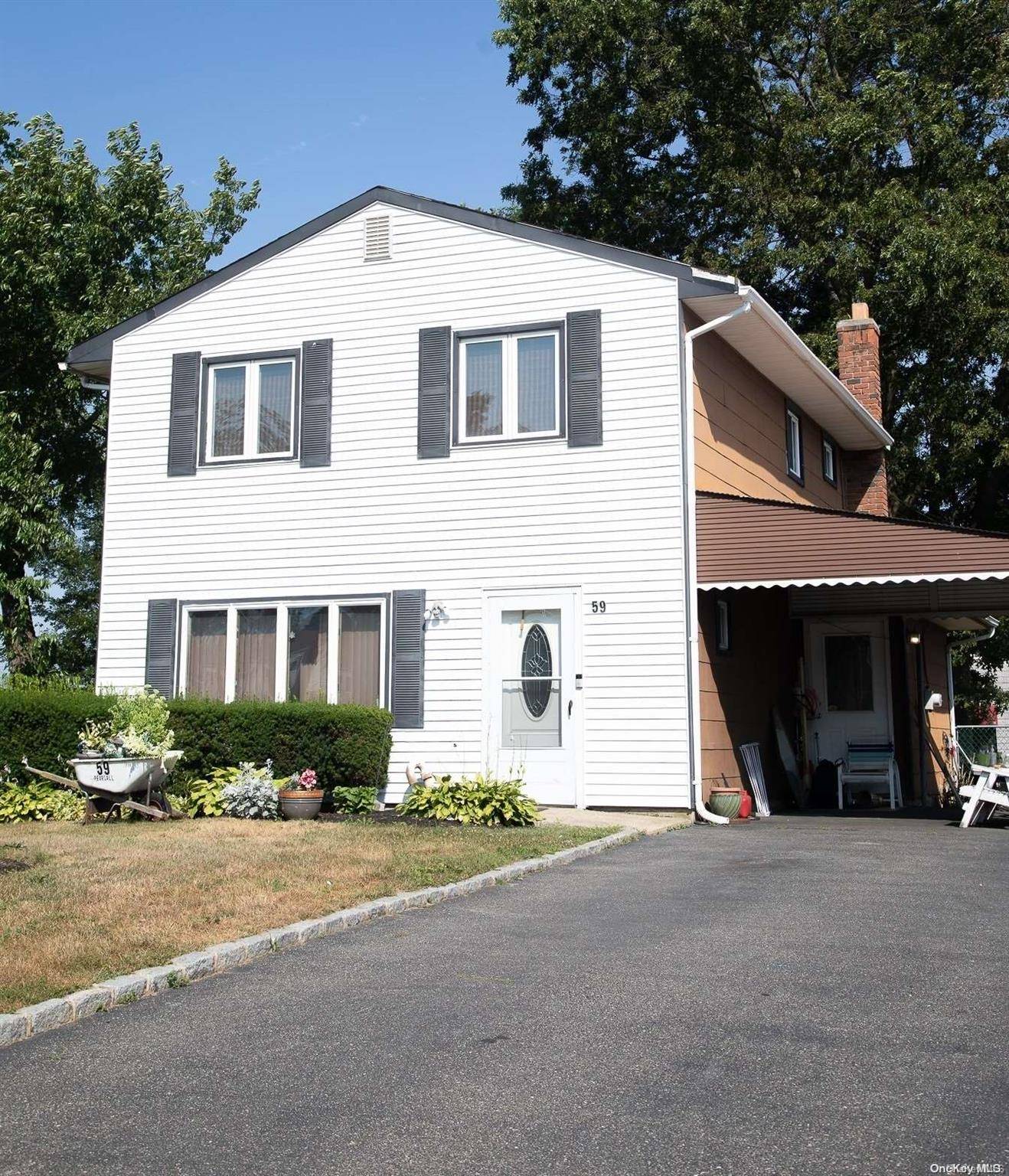 Deer Park, NY 11729,59 Fillmore AVE