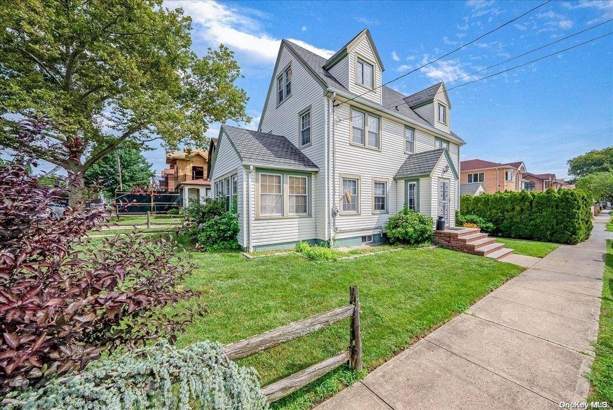 Flushing, NY 11358,43-45 189th ST