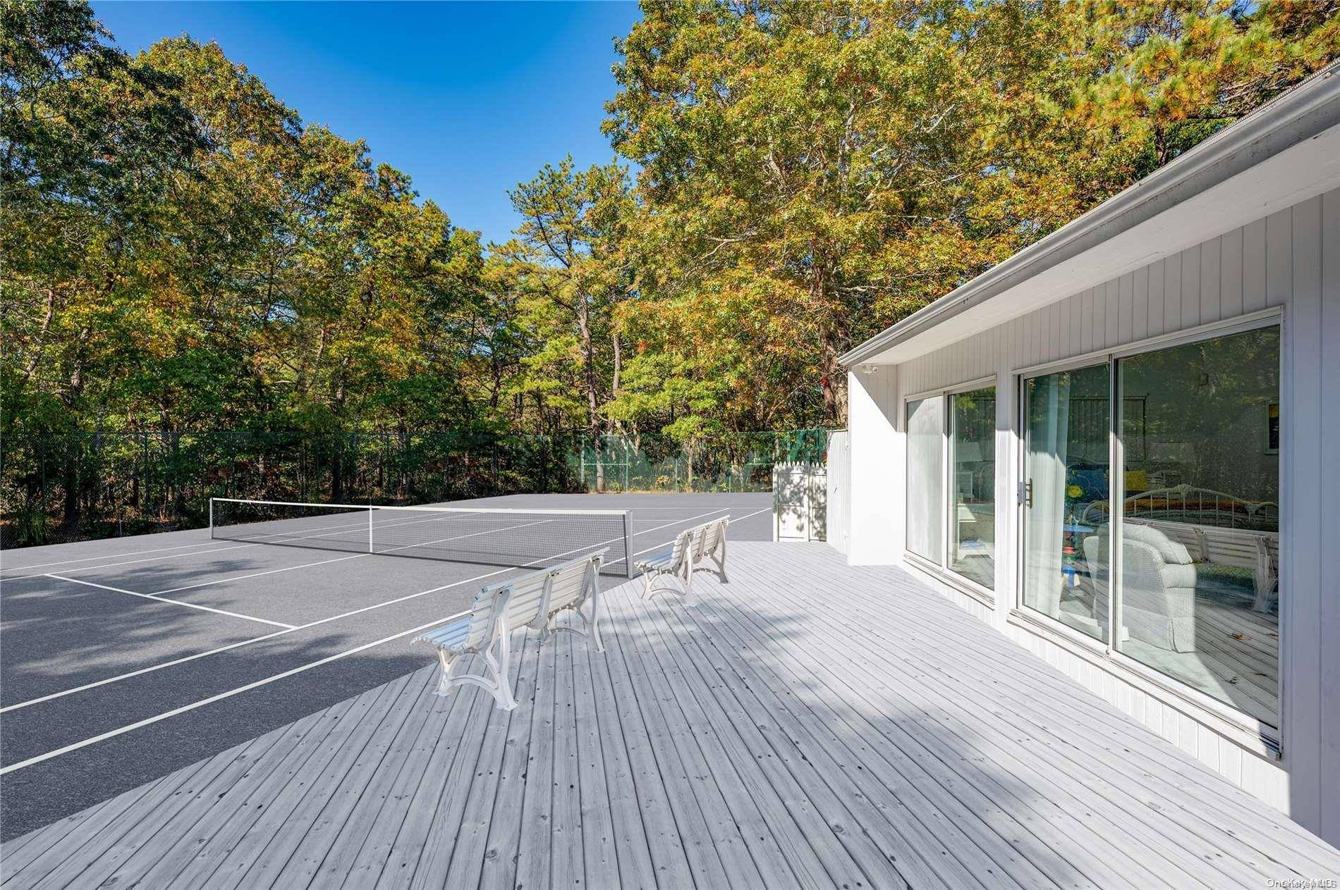 East Quogue, NY 11942,1 Whippoorwill LN