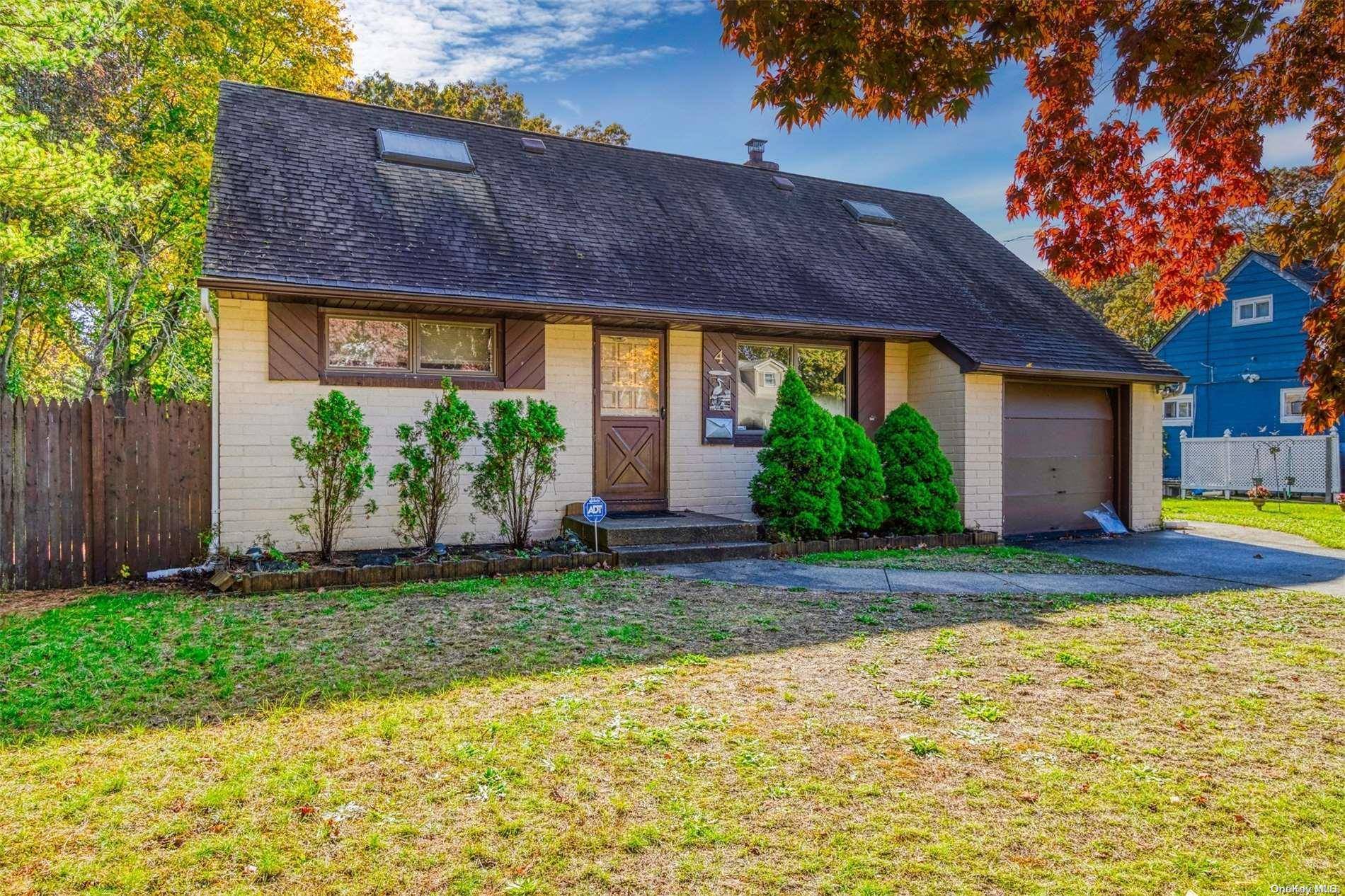 Bay Shore, NY 11706,4 Krause ST