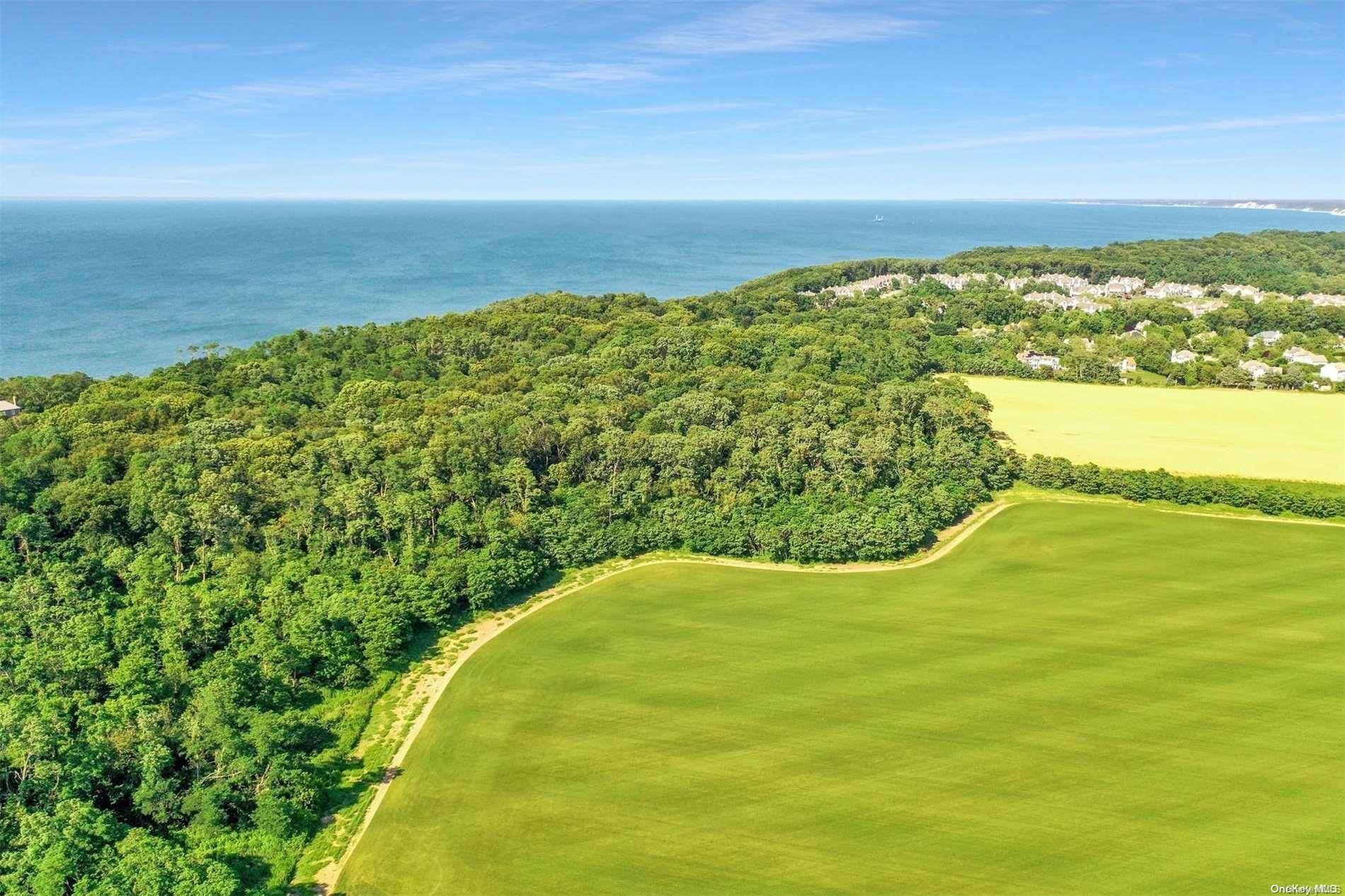 Riverhead, NY 11901,3544 Sound AVE