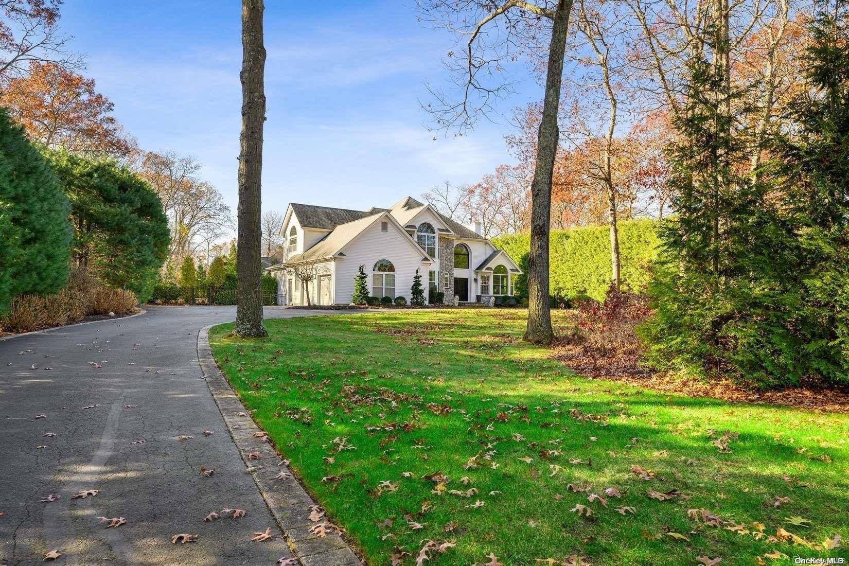Eastport, NY 11941,Address not disclosed