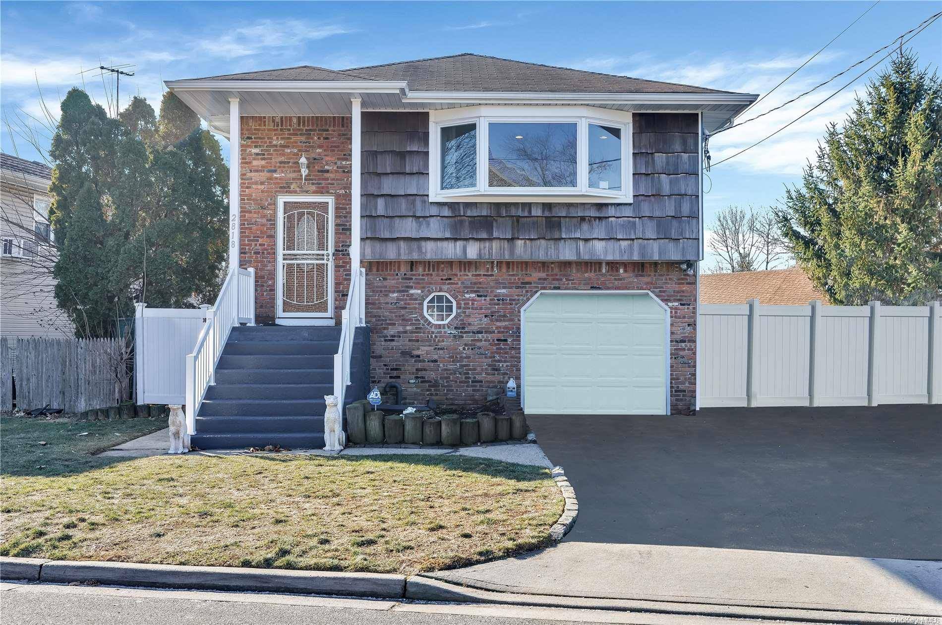 Baldwin, NY 11510,2818 Verity LN