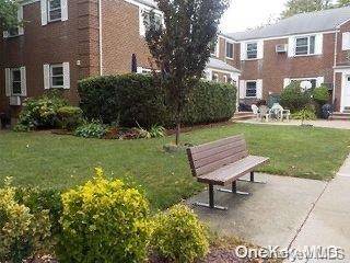 Floral Park, NY 11001,55-91 Tulip Avenue AVE #JB1