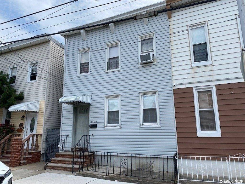 Ozone Park, NY 11416,95-23 92nd ST
