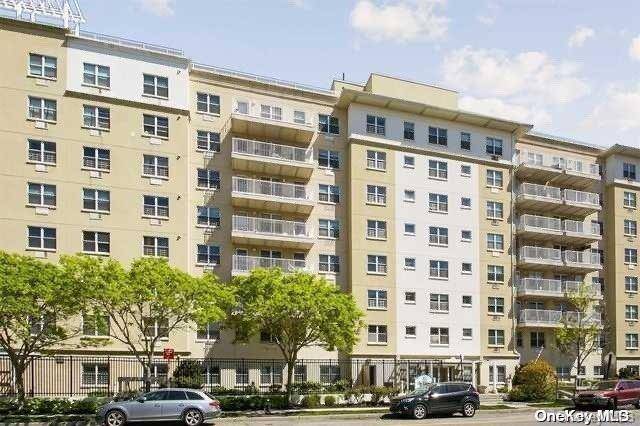 Rockaway Beach, NY 11693,79-14 Rockaway Beach BLVD #2B