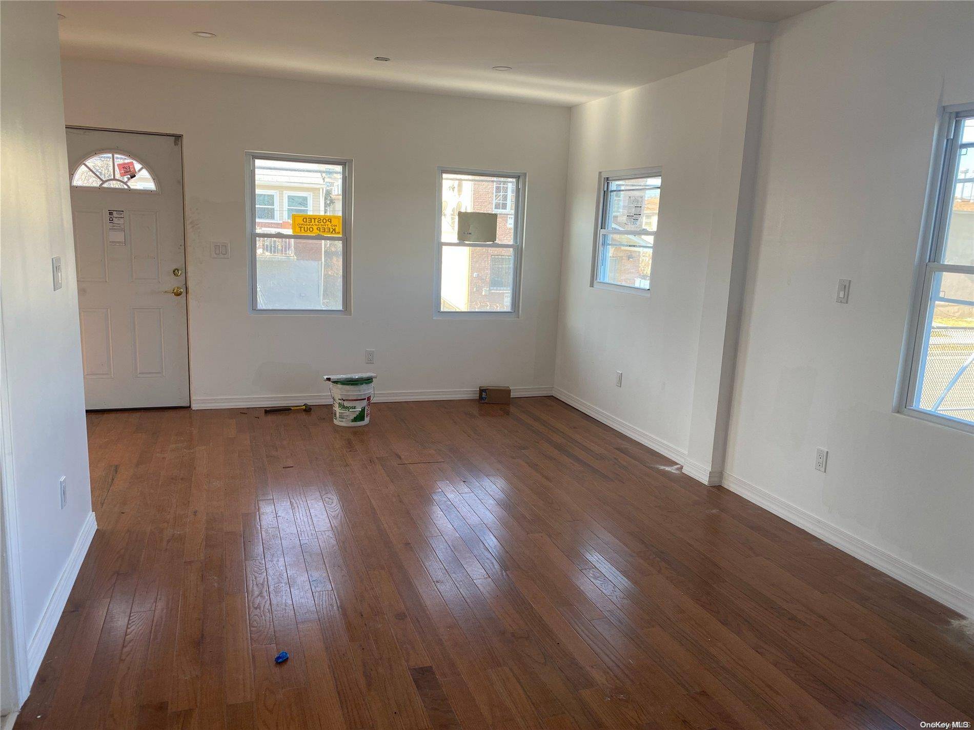 Far Rockaway, NY 11691,354 Beach 46th ST