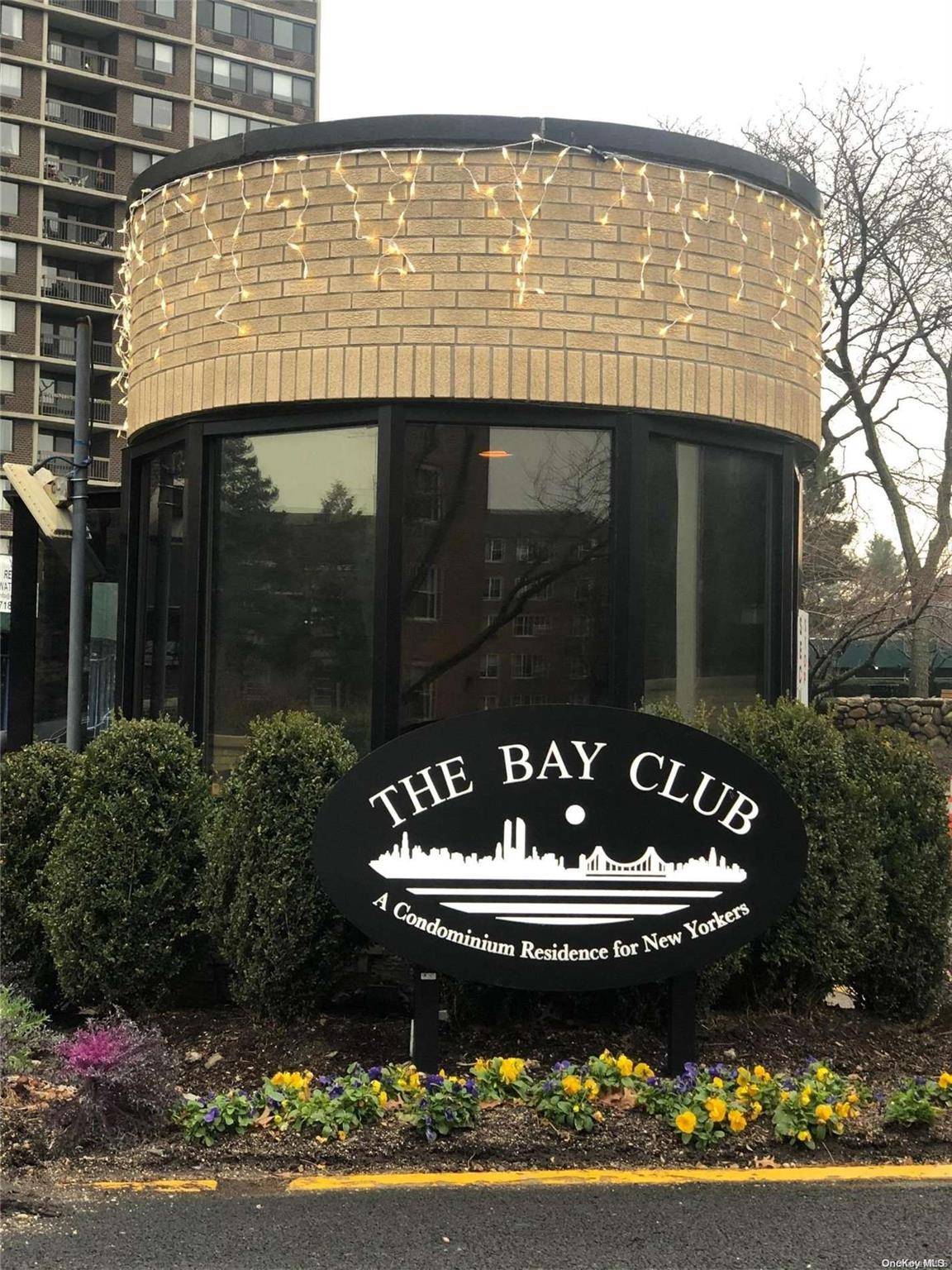 Bayside, NY 11360,TW0 Bay Club DR #4H