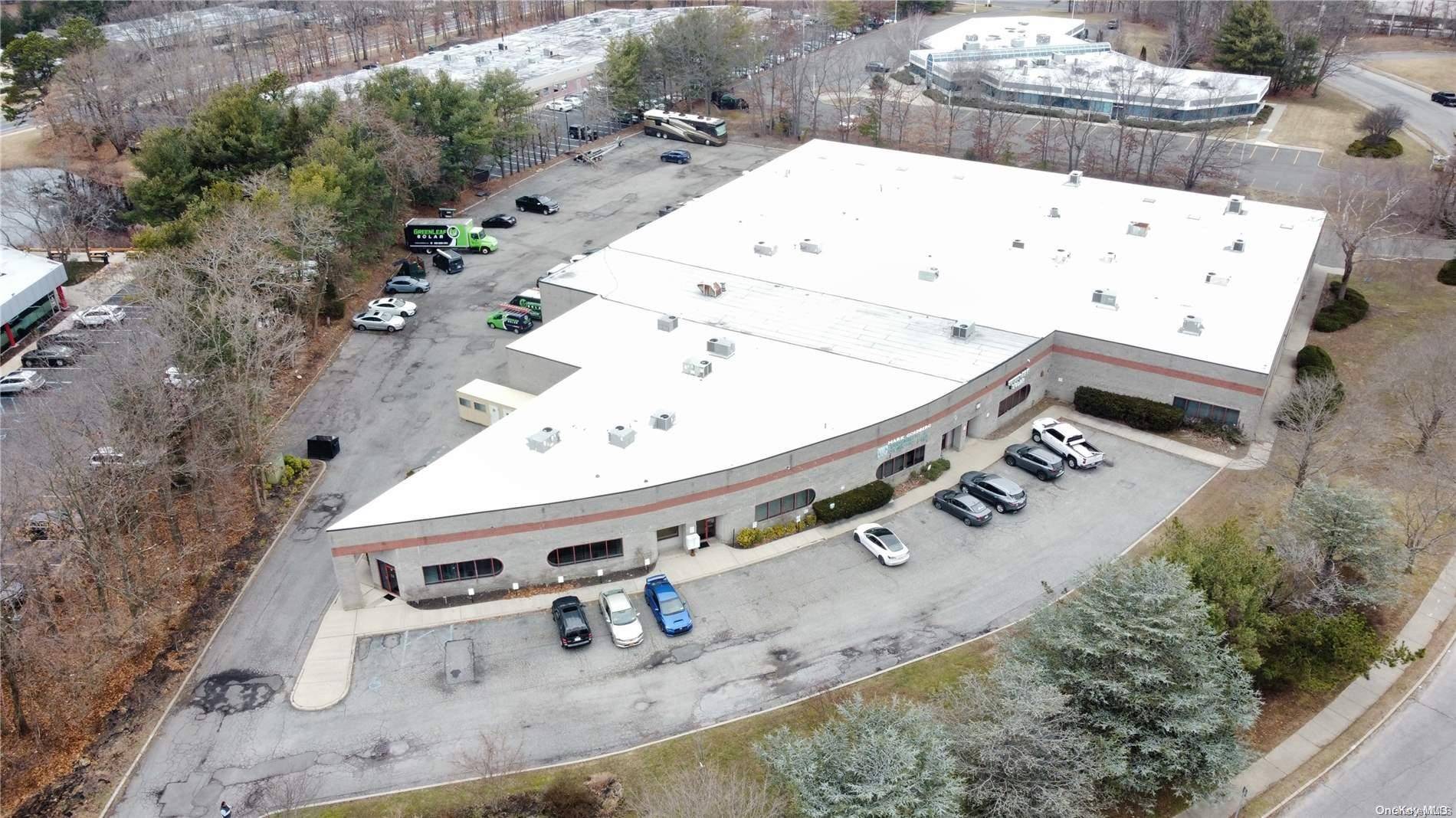 East Setauket, NY 11733,19 Technology DR #19