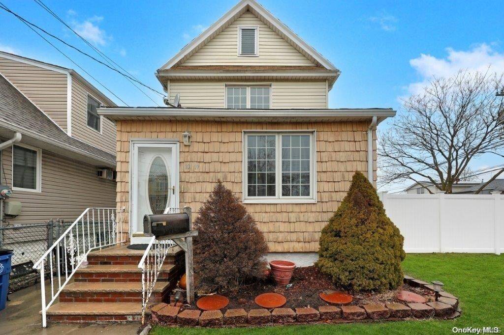 Howard Beach, NY 11414,101-19 159th AVE