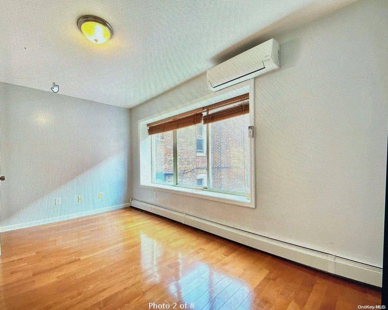 Elmhurst, NY 11373,40-24 76th ST #4A