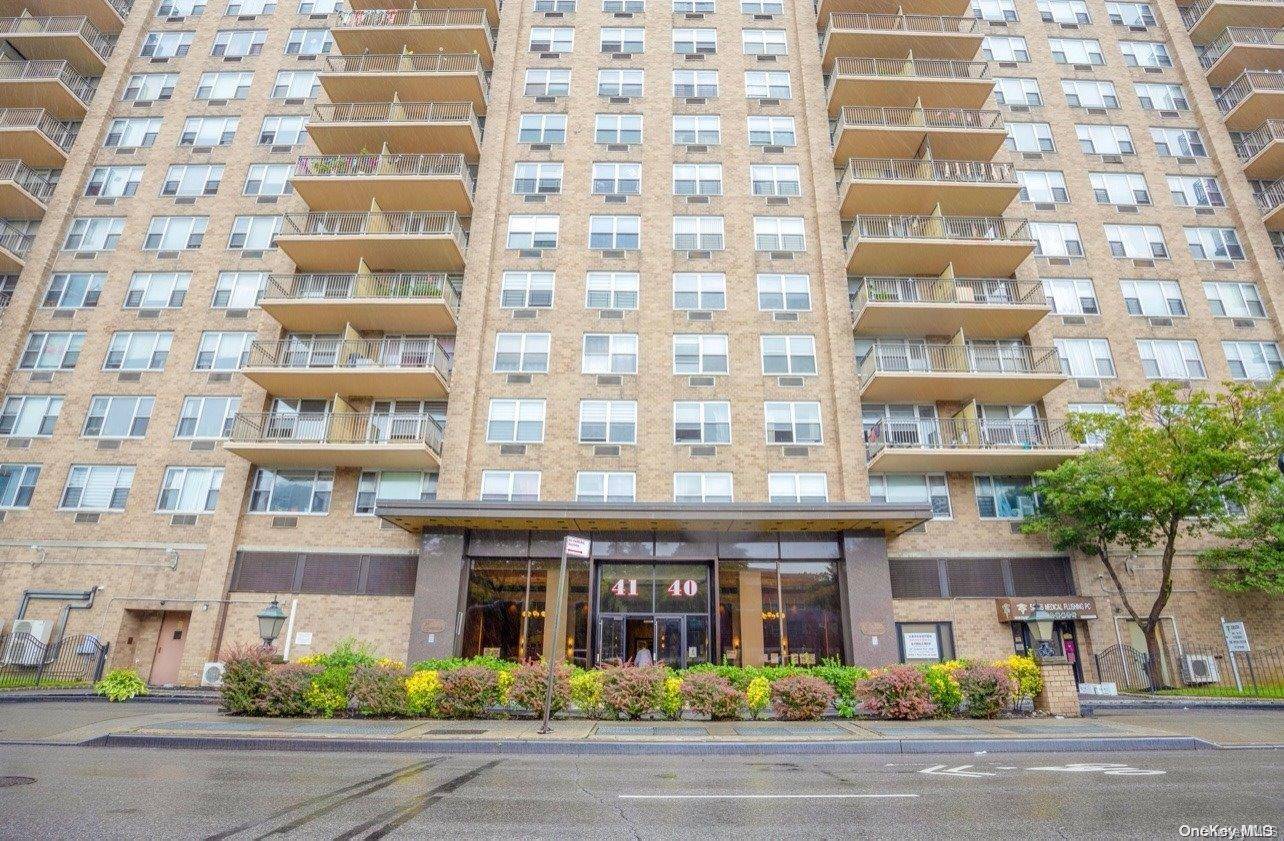 Flushing, NY 11355,41-40 Union ST #18K