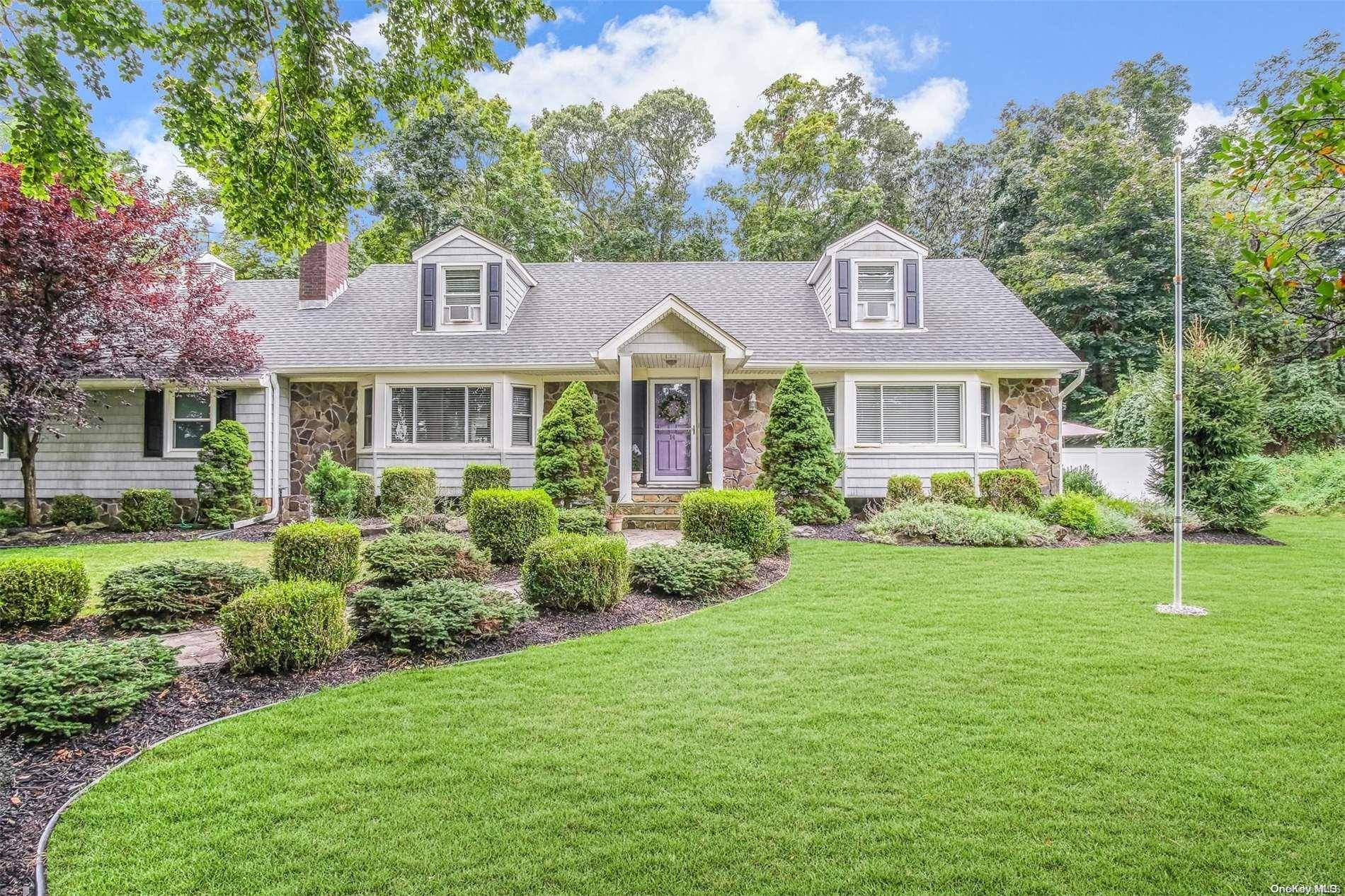 Middle Island, NY 11953,14 Mill Lot RD #Rd