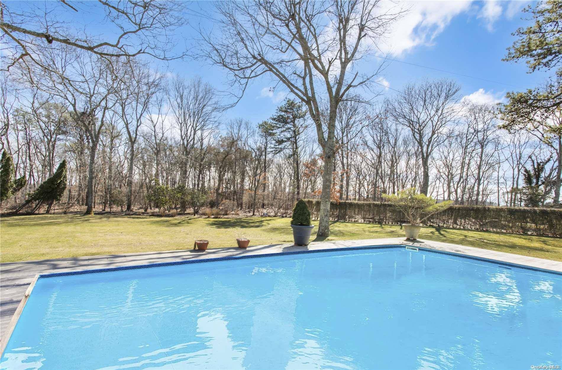 East Quogue, NY 11942,15,17,19 Lewis RD