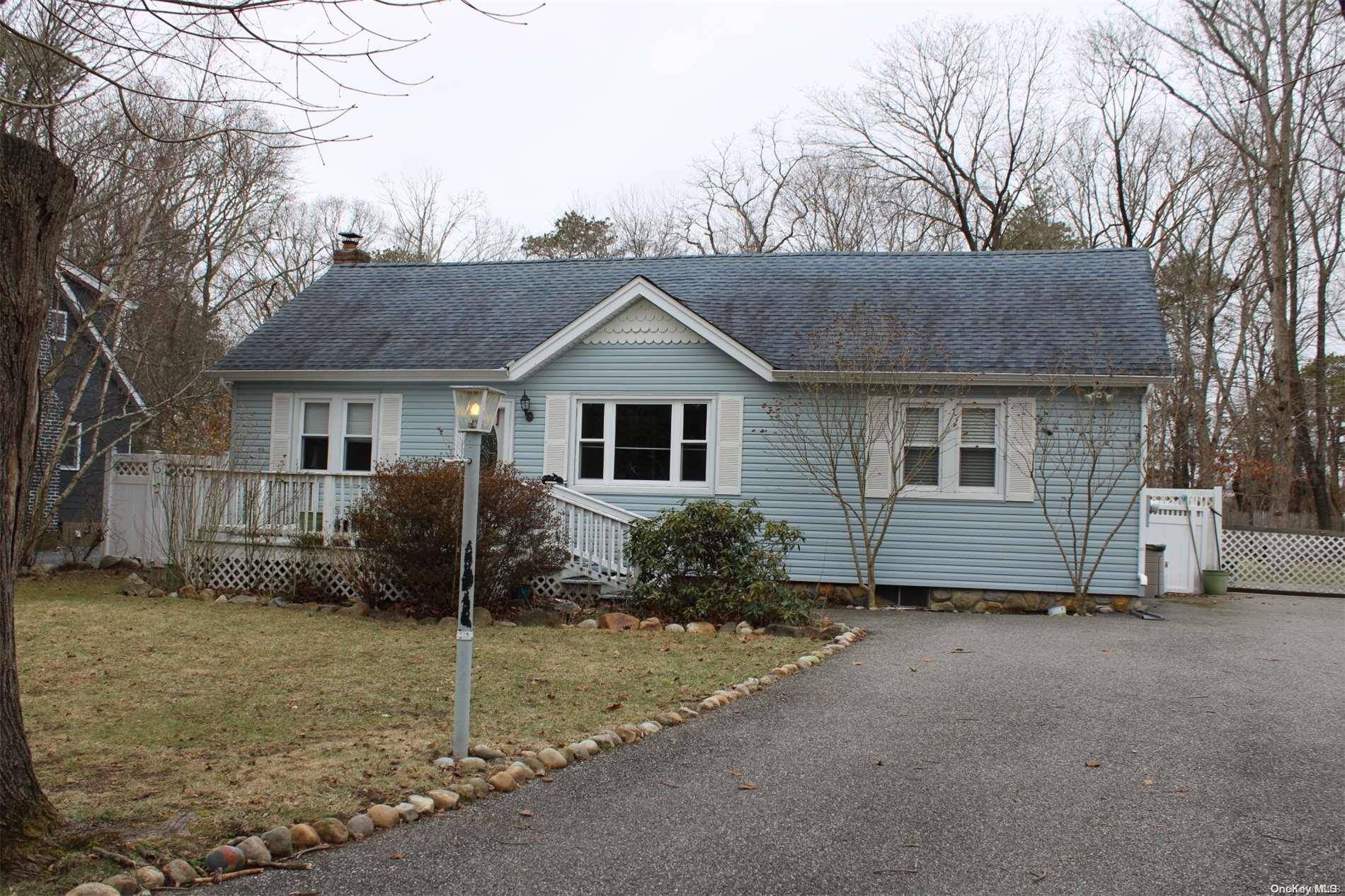 Yaphank, NY 11980,66 Crescent ST