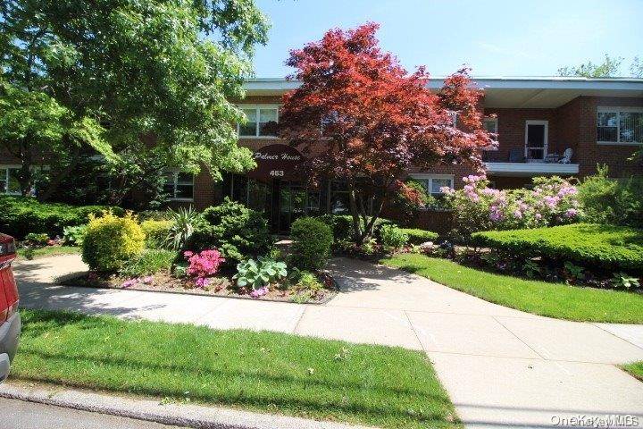 Cedarhurst, NY 11516,463 Summit AVE #1-D