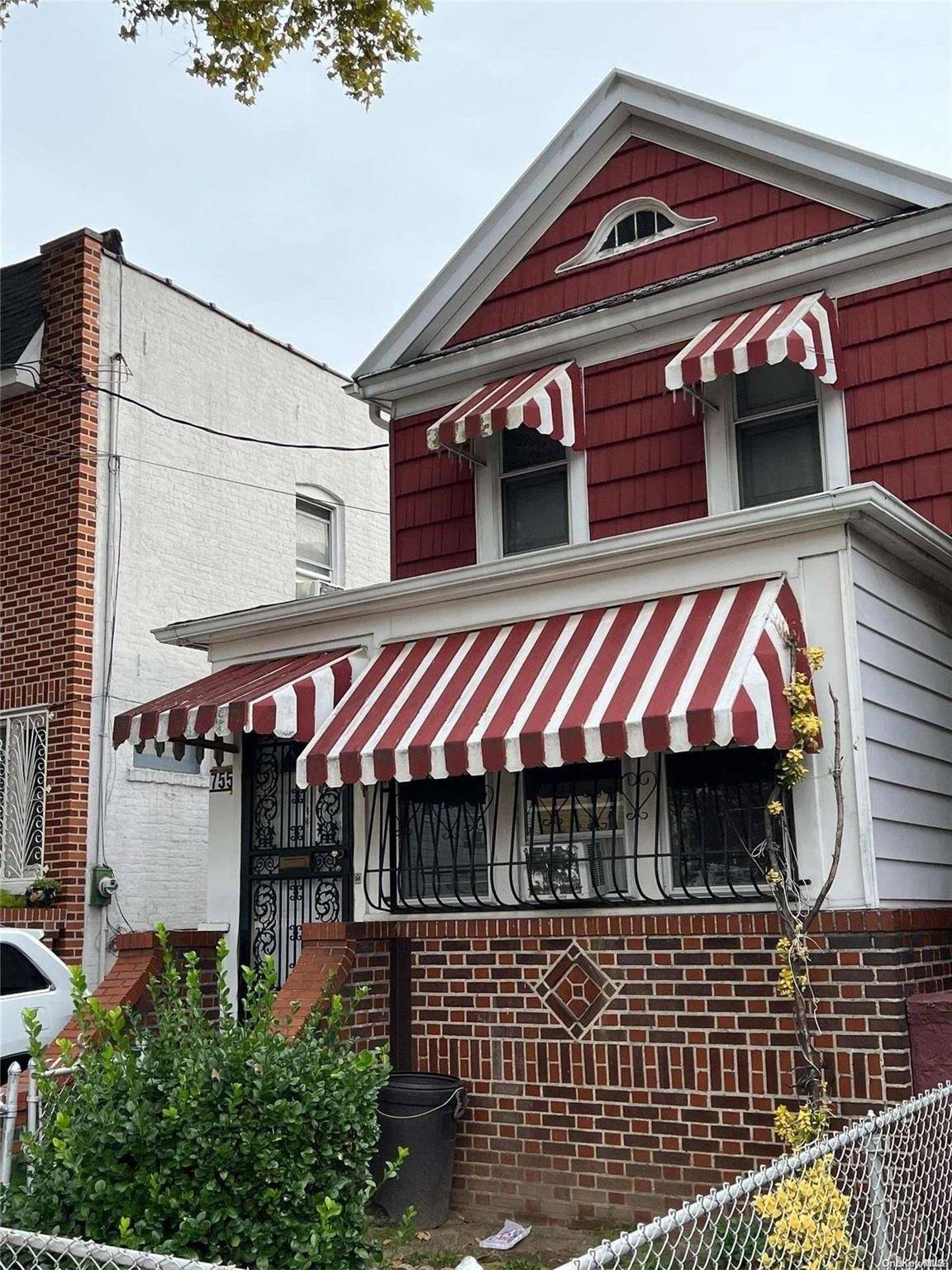 Brooklyn, NY 11203,755 Albany AVE