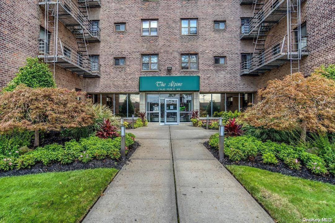 Hollis, NY 11423,204-15 Foothill AVE #A58