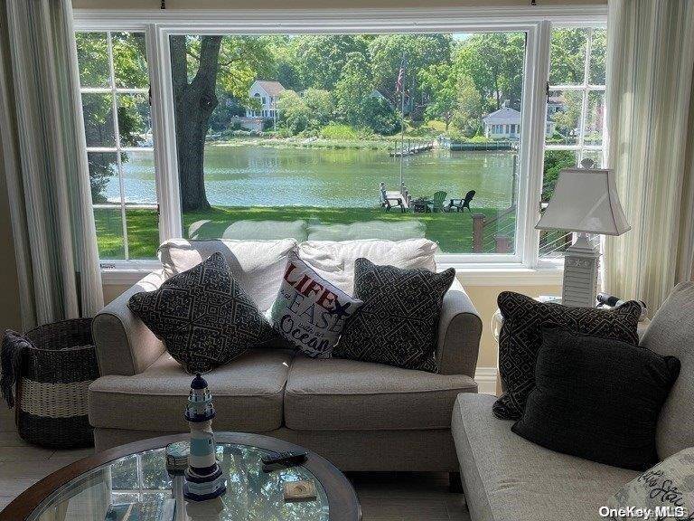 Southold, NY 11971,3675 Wells AVE