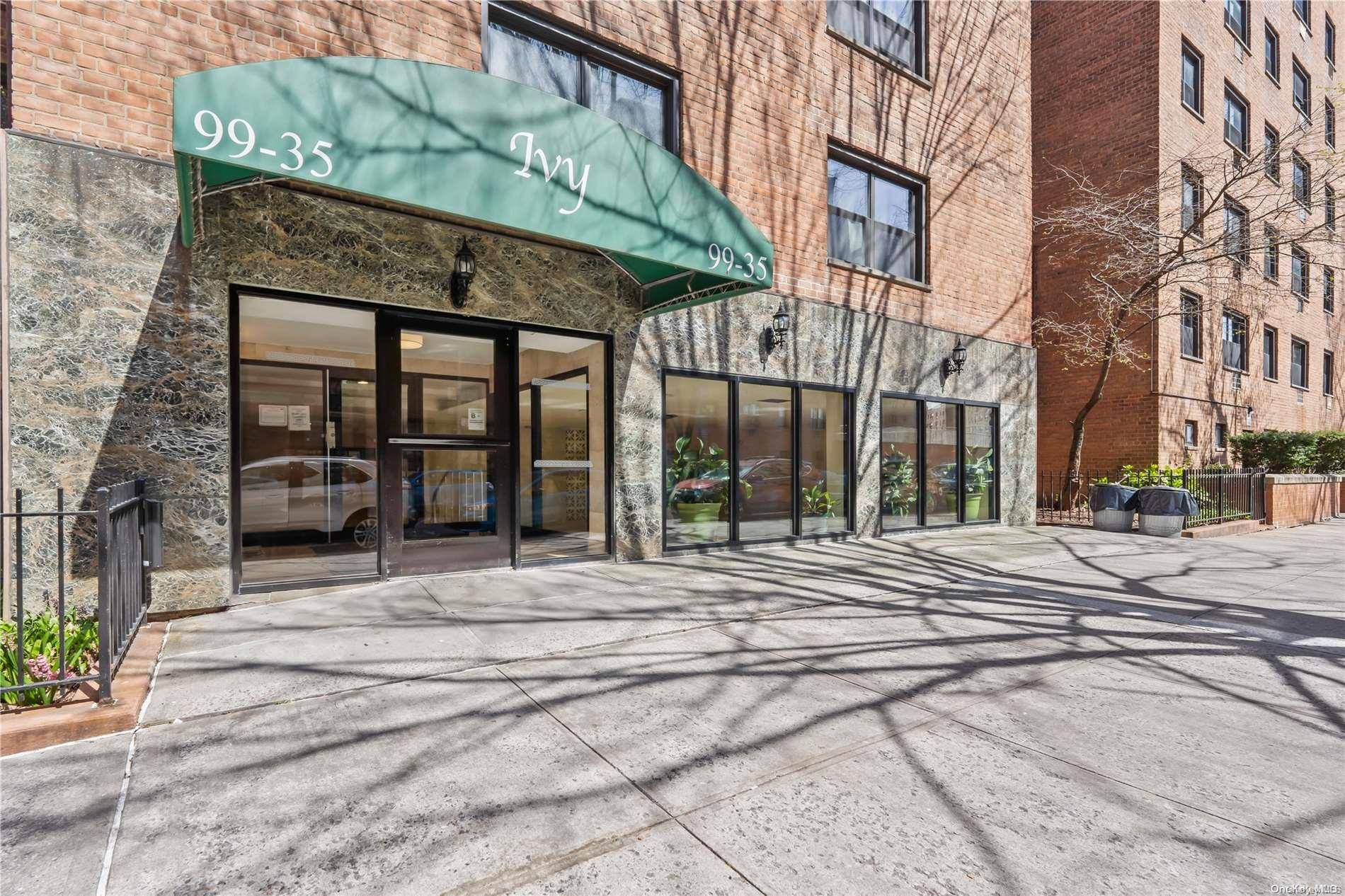 Corona, NY 11368,99-35 59 AVE #2A