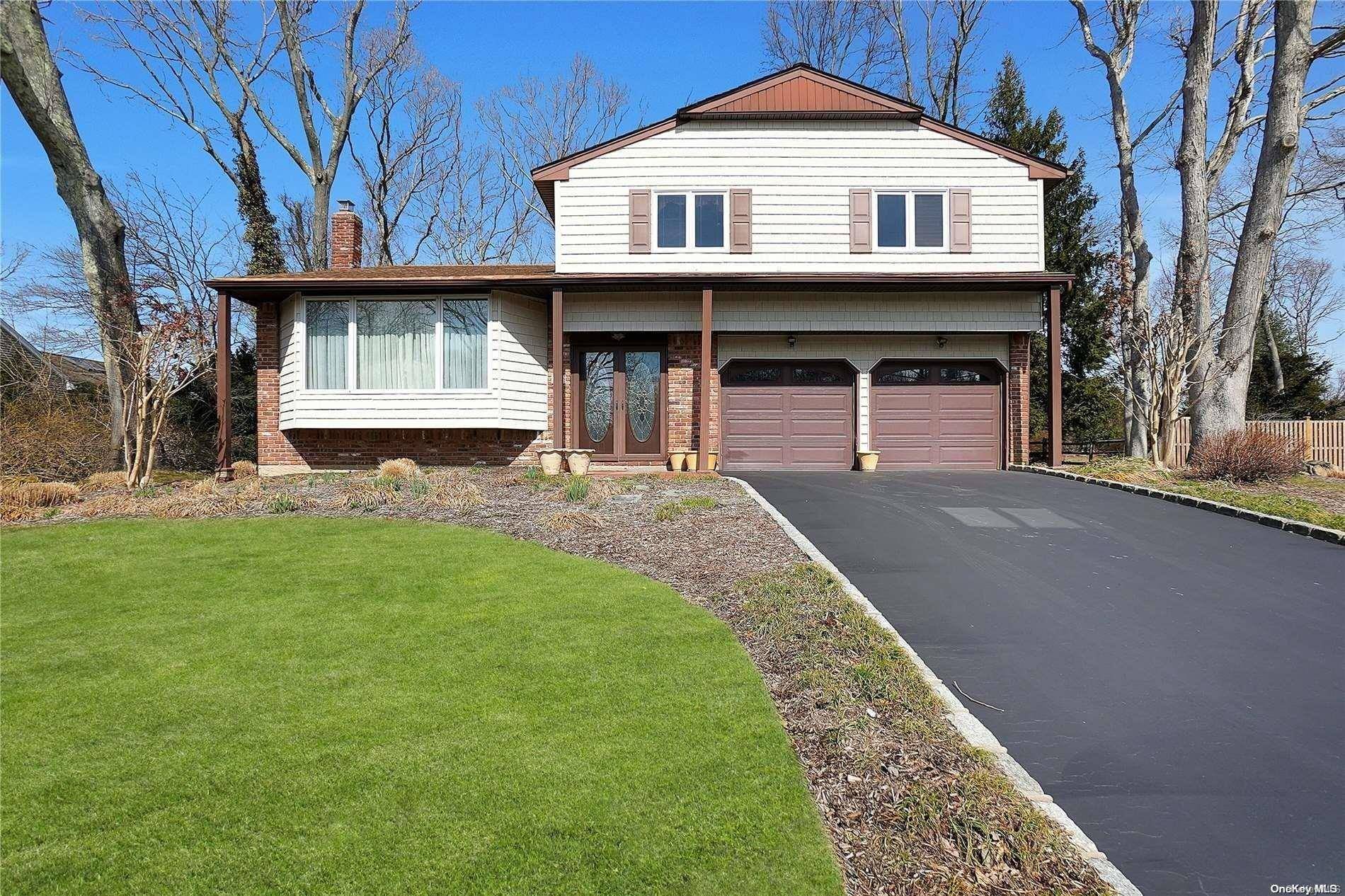 East Northport, NY 11731,122 Gail CT