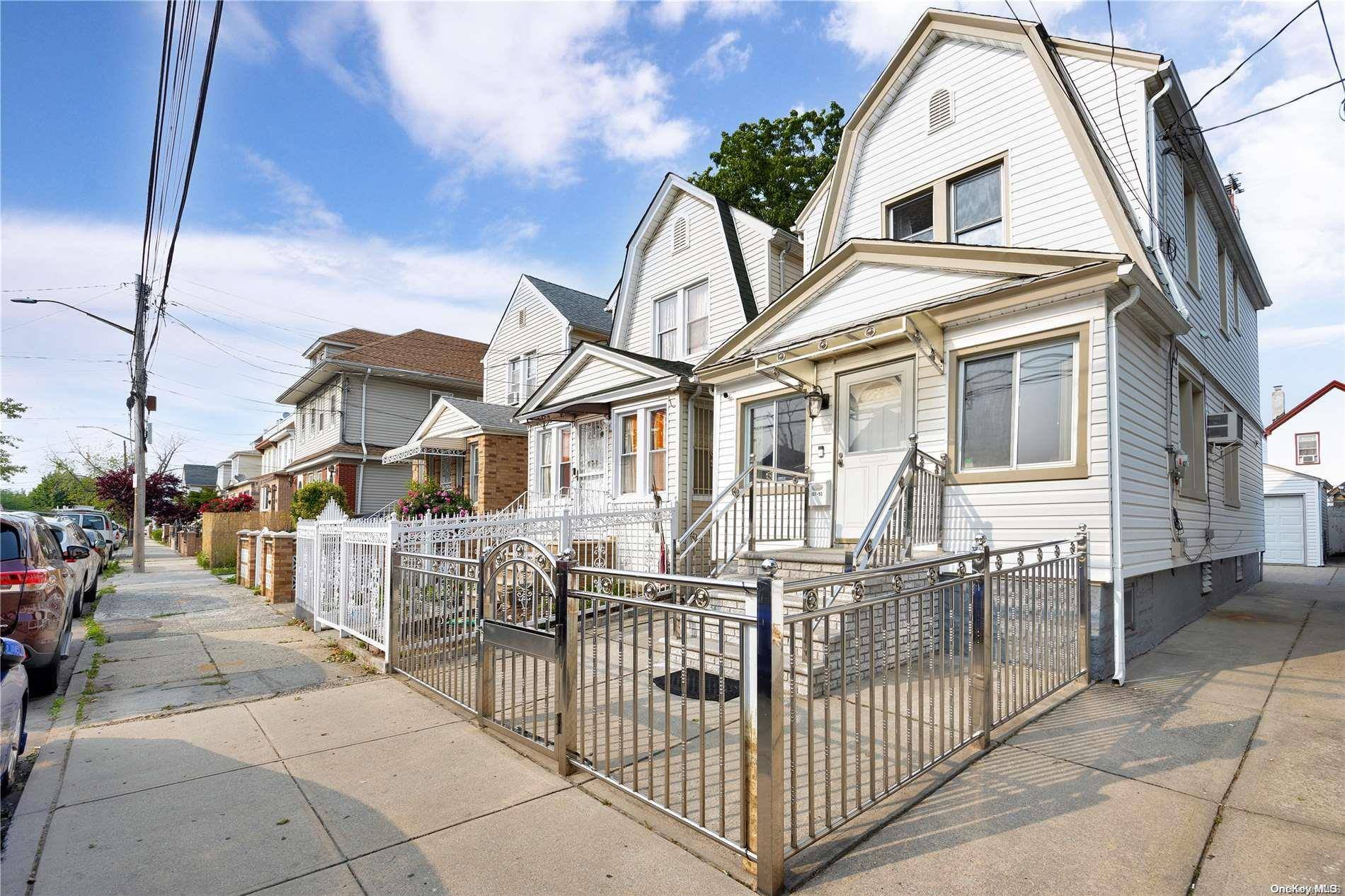 Richmond Hill S., NY 11419,107-53 113th ST