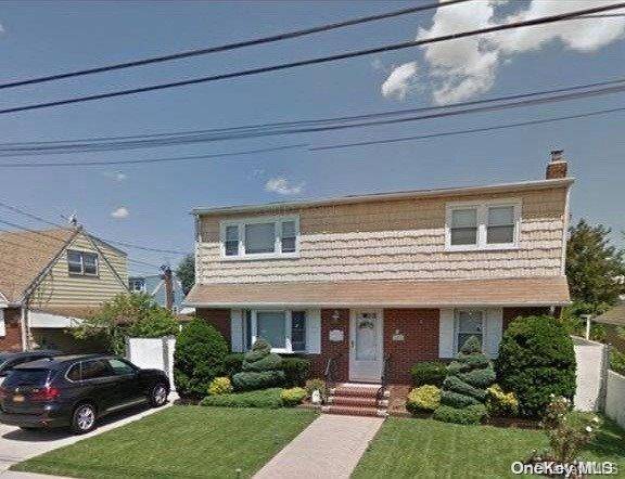 Elmont, NY 11003,1314 Globe AVE