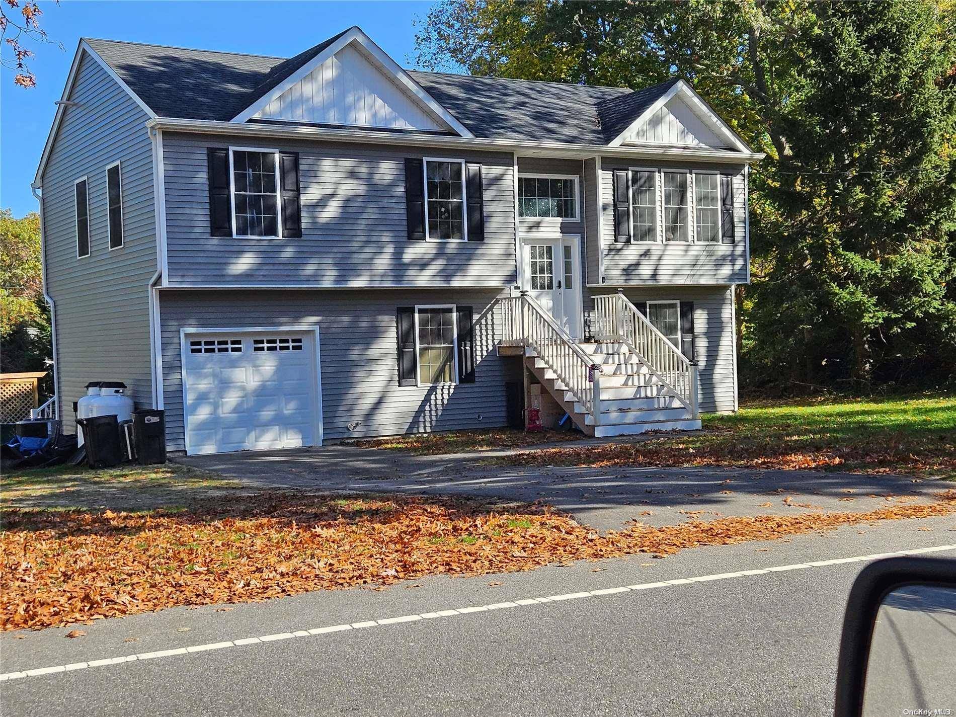 East Islip, NY 11730,158 Carleton AVE