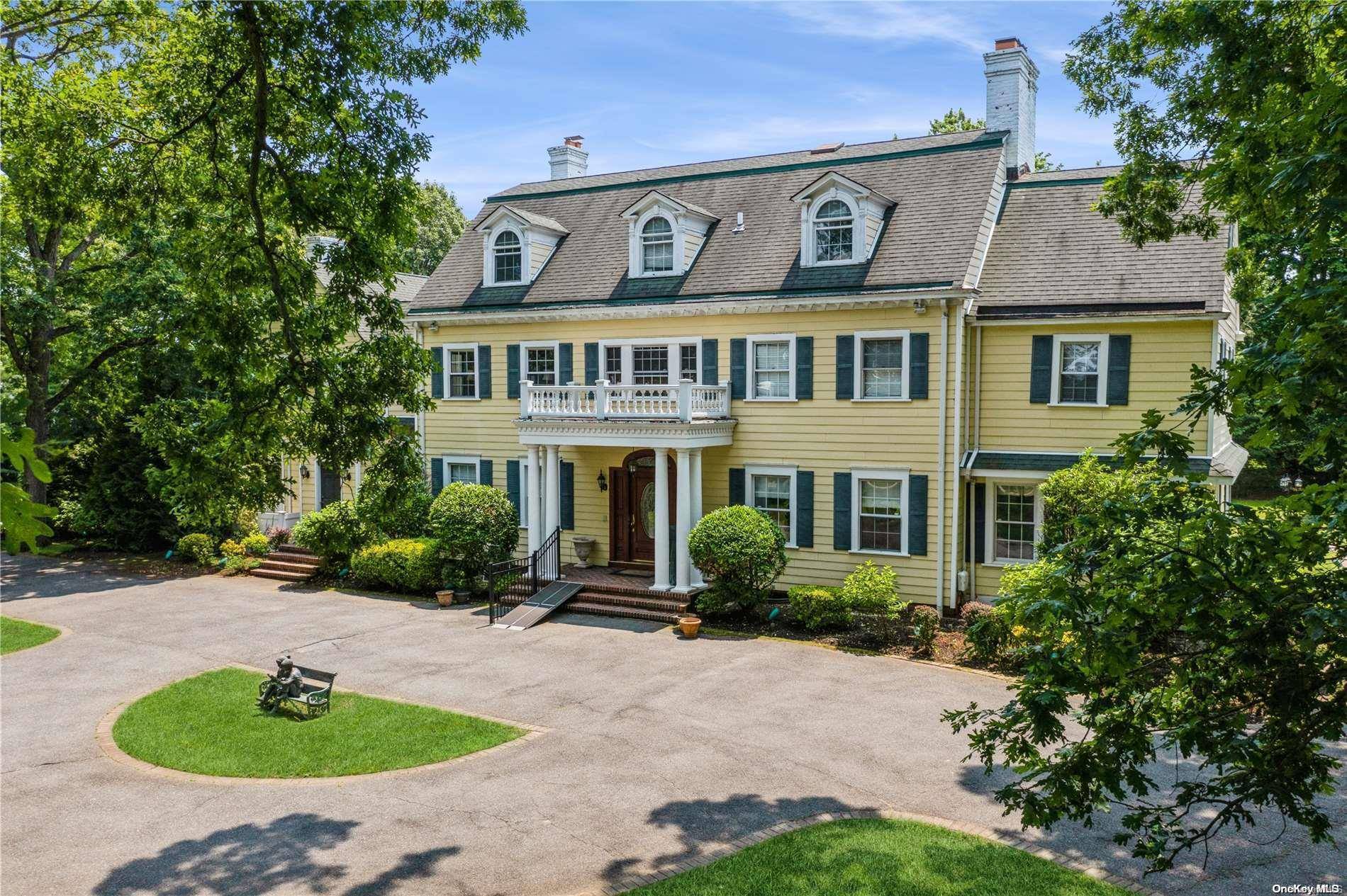 Hewlett Bay Park, NY 11557,105 Everit AVE