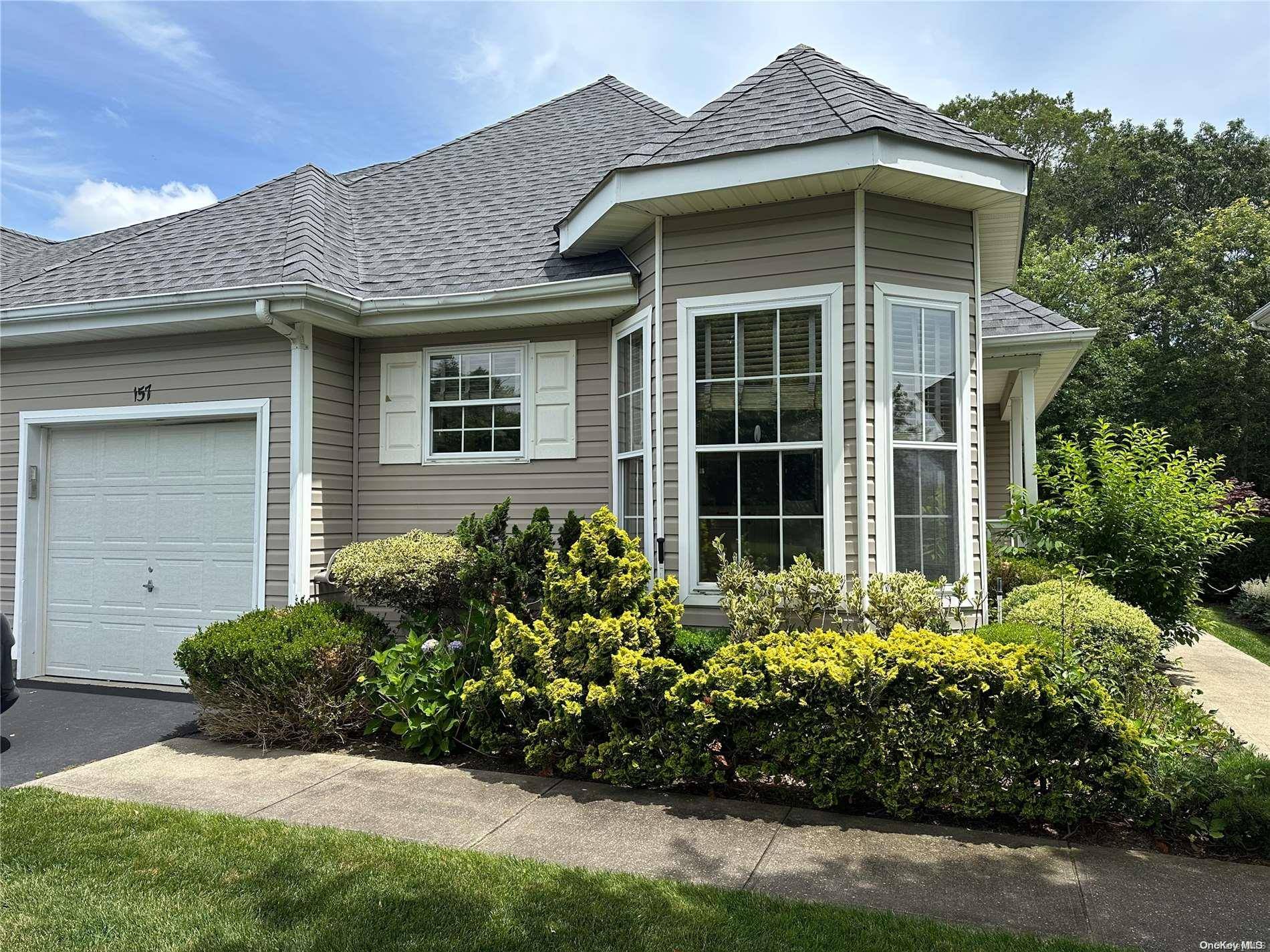 Riverhead, NY 11901,157 Scenic Lake DR #157