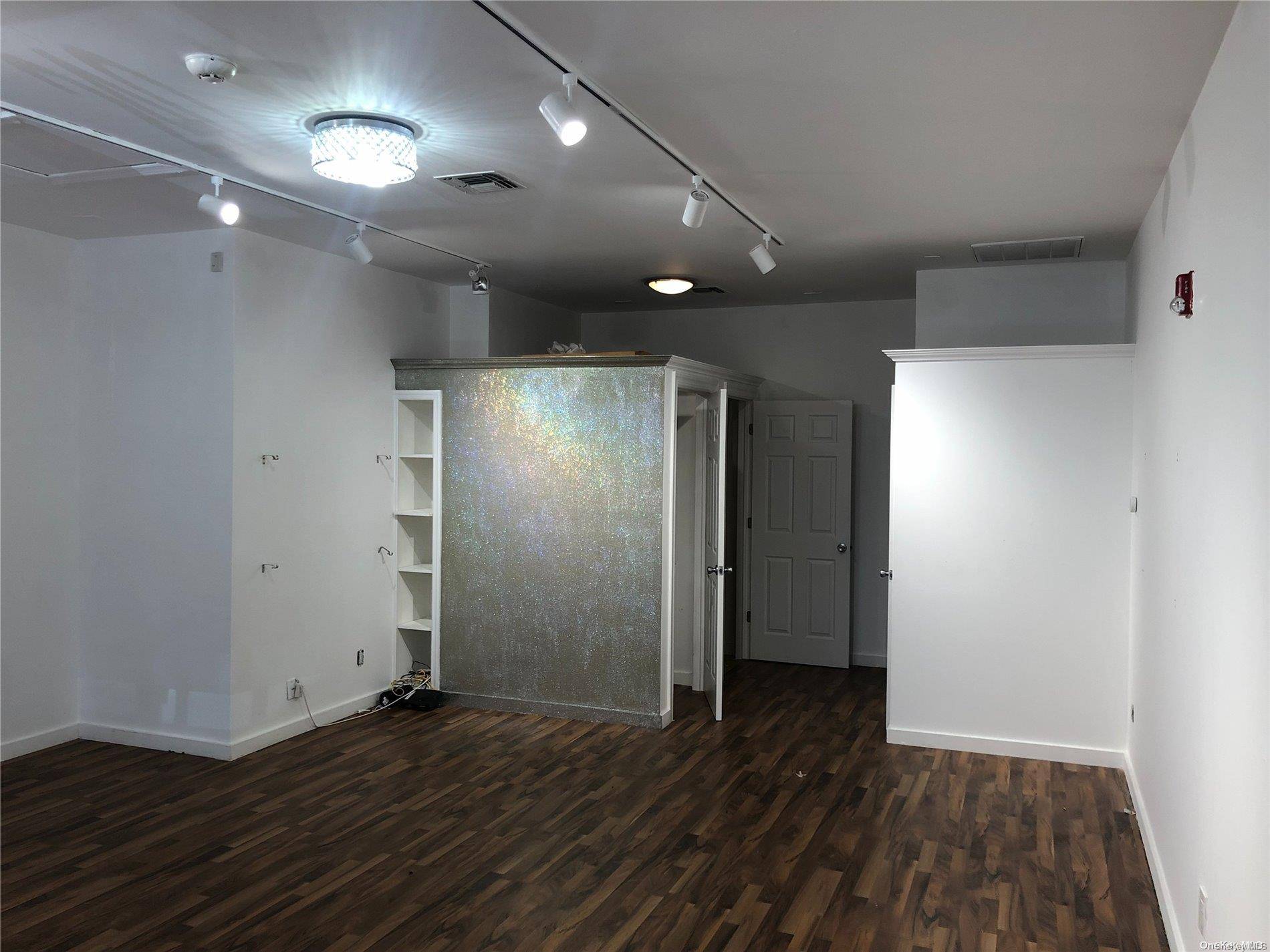 East Setauket, NY 11733,240 Main ST
