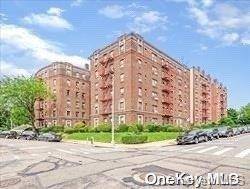 Kew Gardens, NY 11418,115-25 84 AVE #6F