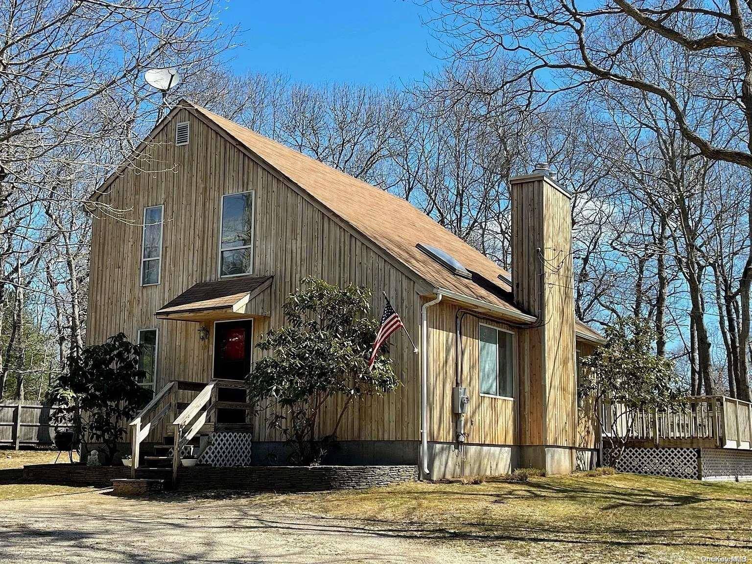 East Hampton, NY 11937,19 Washington AVE