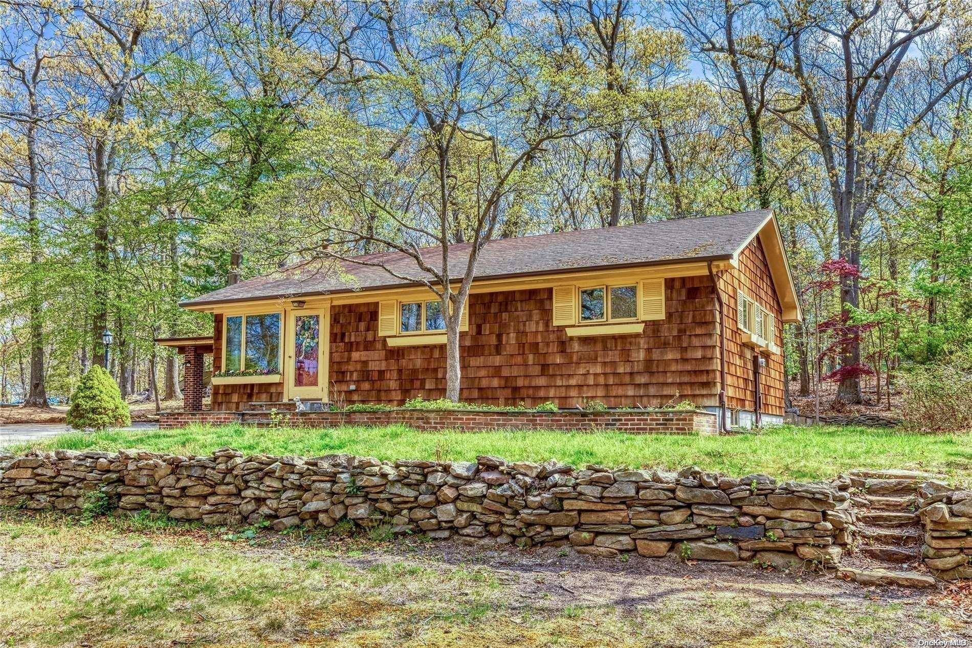 Wading River, NY 11792,114 Dogwood DR