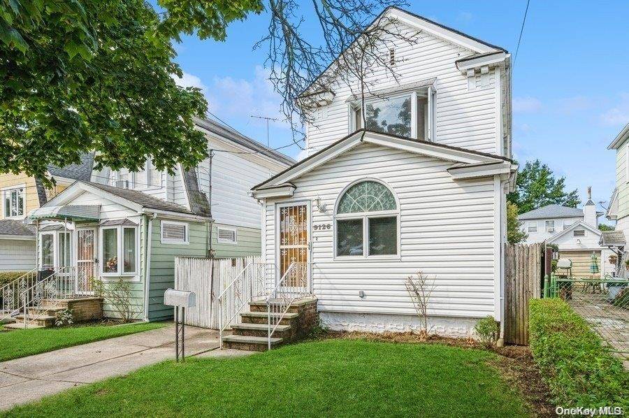 Queens Village, NY 11428,91-26 218th PL