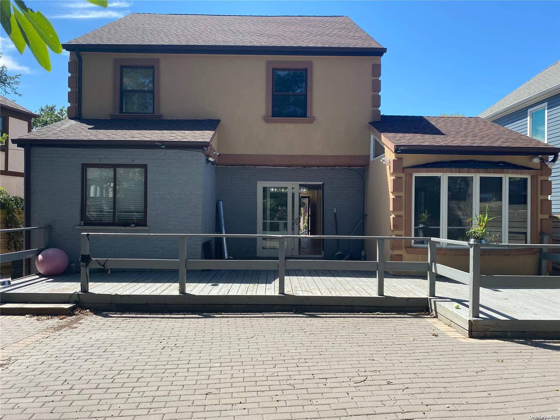 Bayside, NY 11364,78-47 222 ST