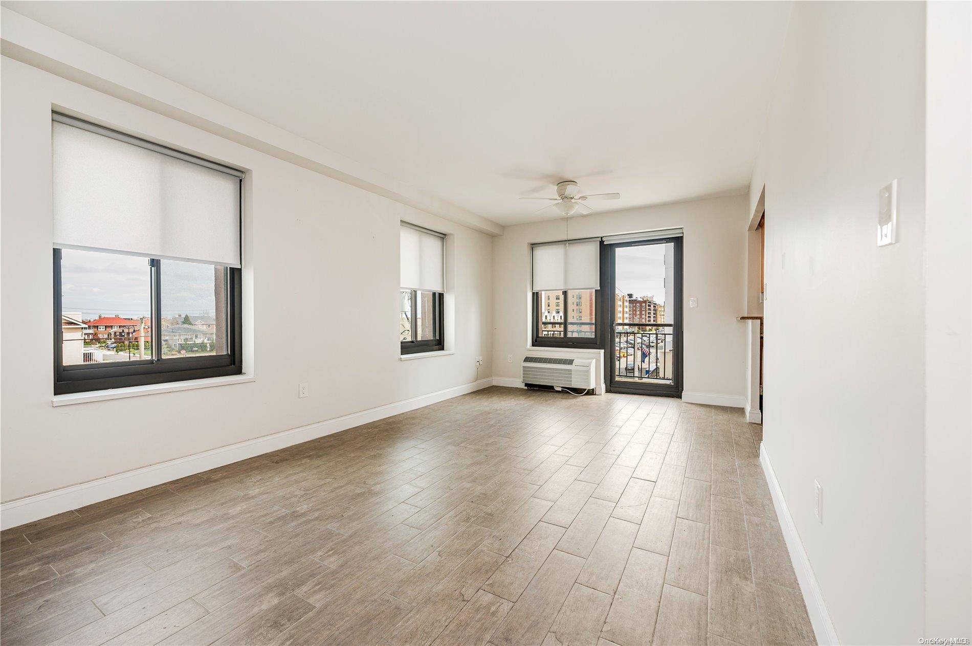 Long Beach, NY 11561,100 W Broadway #3D