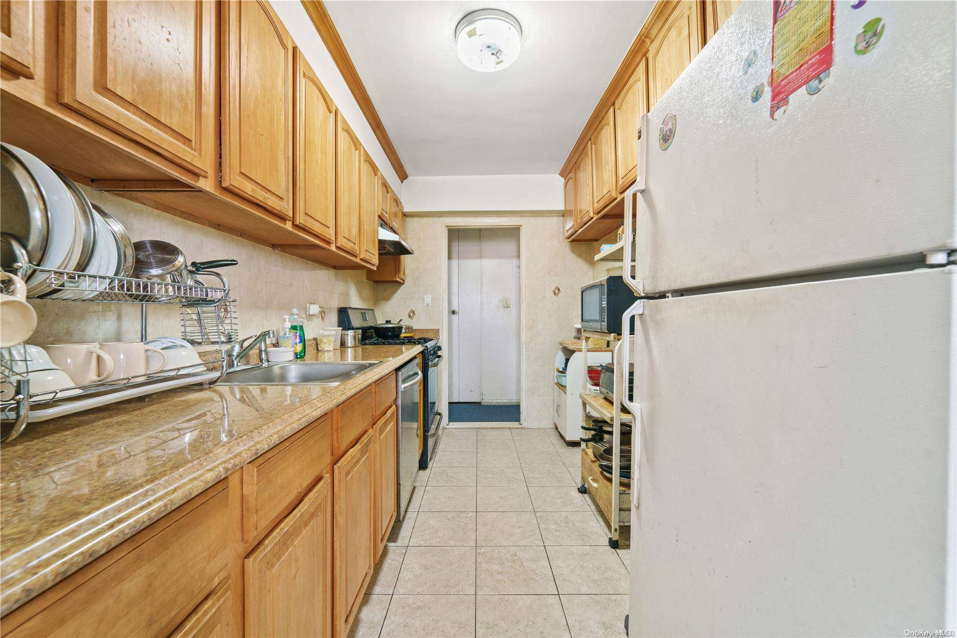 Flushing, NY 11354,142-05 Roosevelt AVE #409