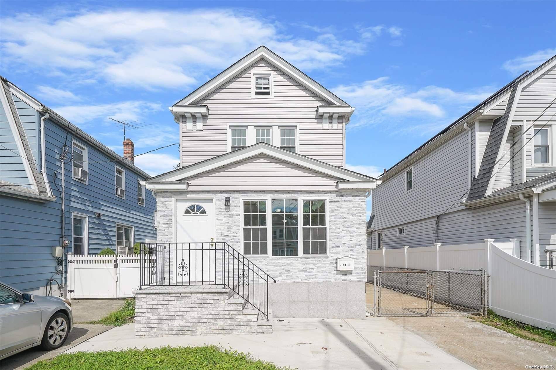 Queens Village, NY 11428,91-15 218th PL