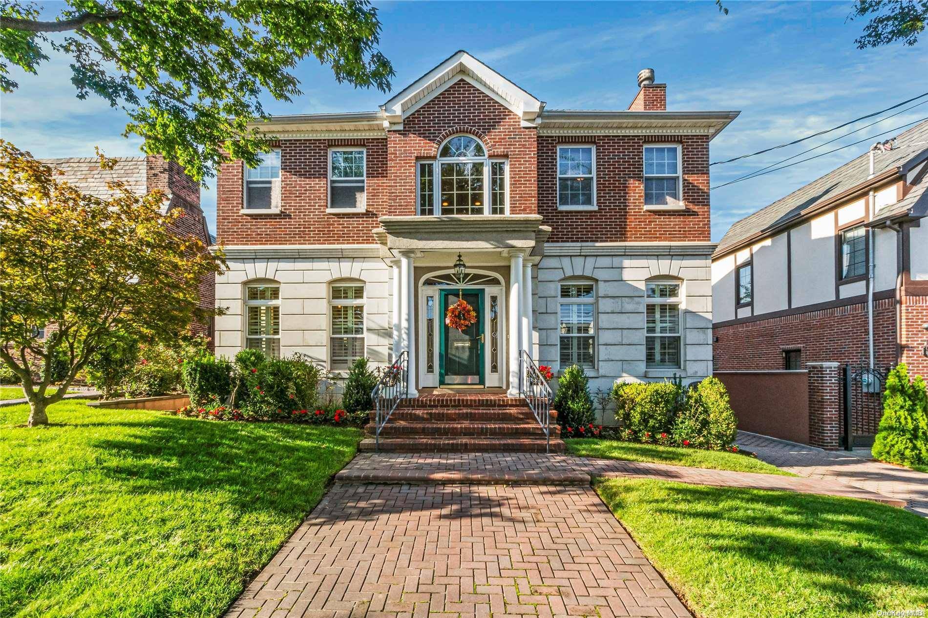 Beechhurst, NY 11357,166-27 14th AVE