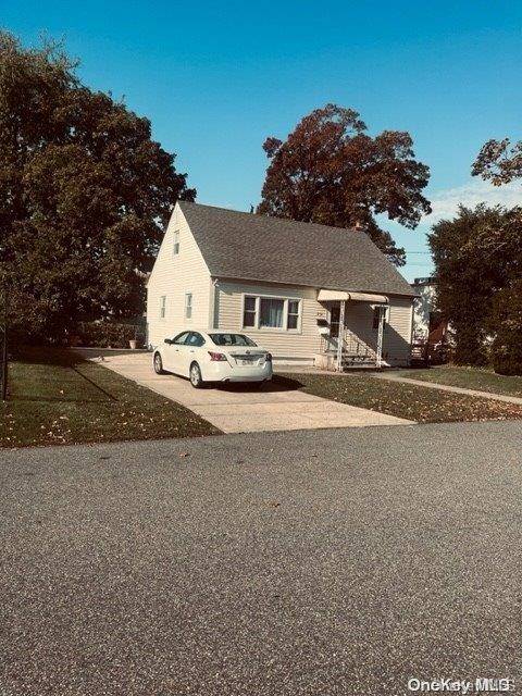 Deer Park, NY 11729,236 W 14th ST