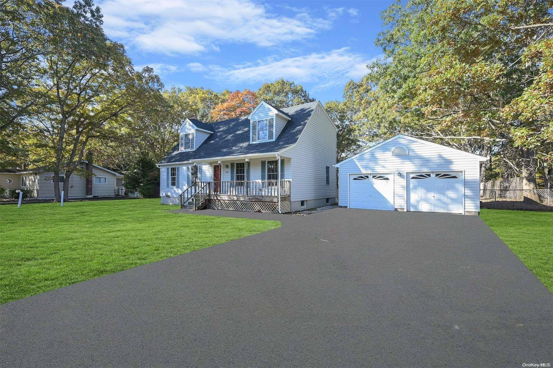 Shirley, NY 11967,345 Lockwood DR