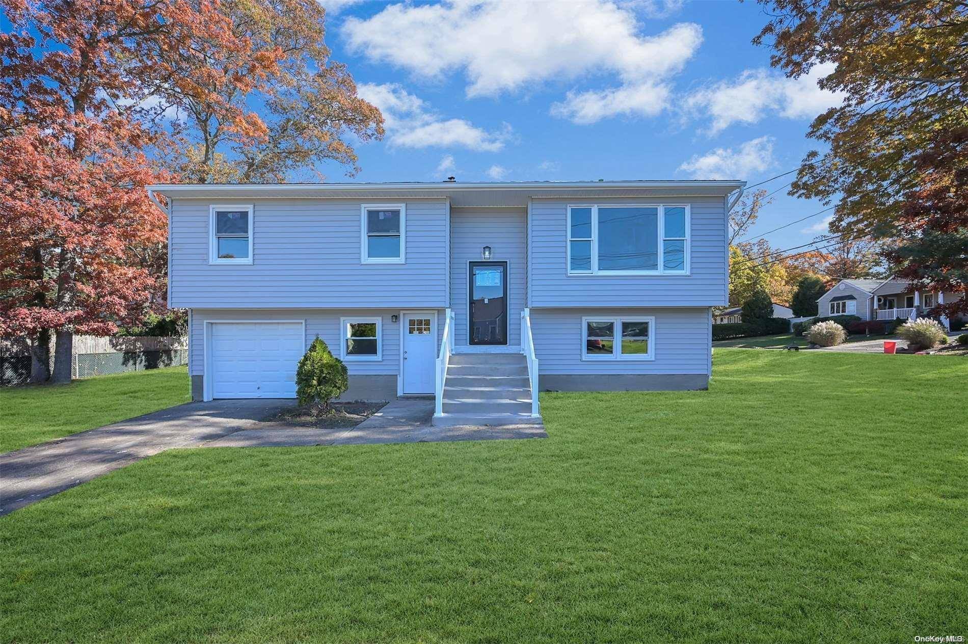 Ronkonkoma, NY 11779,65 Mohican AVE