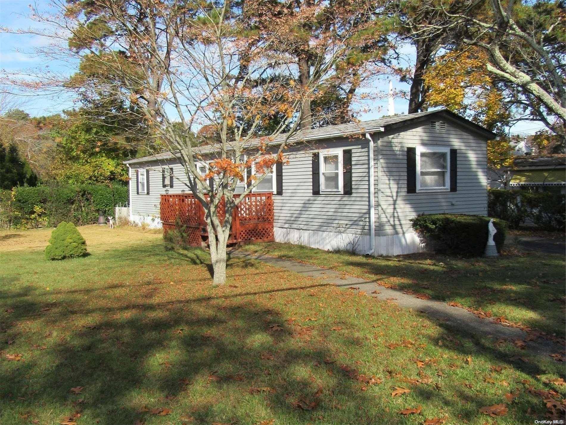Riverhead, NY 11901,525-P2 Riverleigh AVE #P2