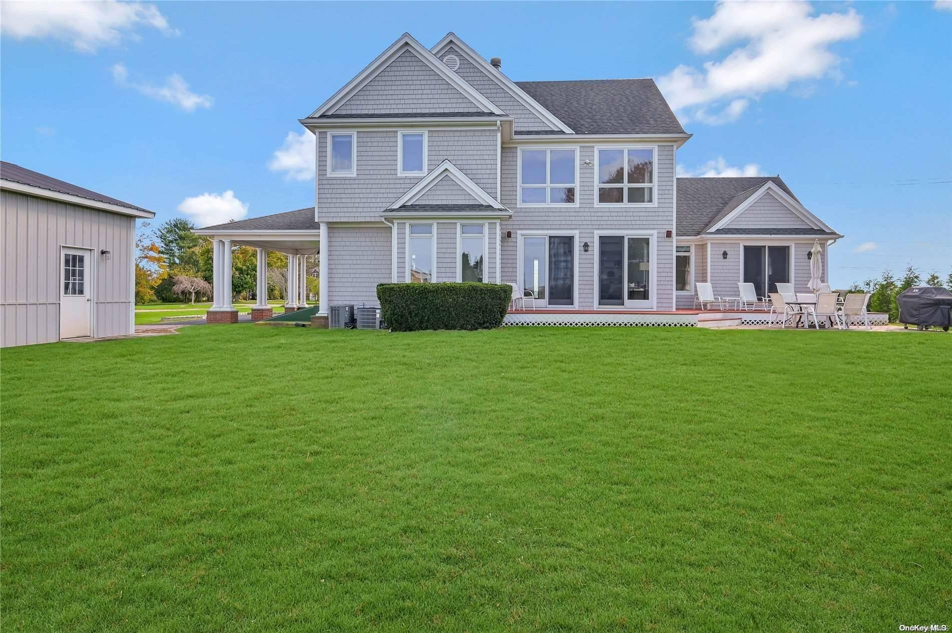 Riverhead, NY 11901,788 Reeves AVE