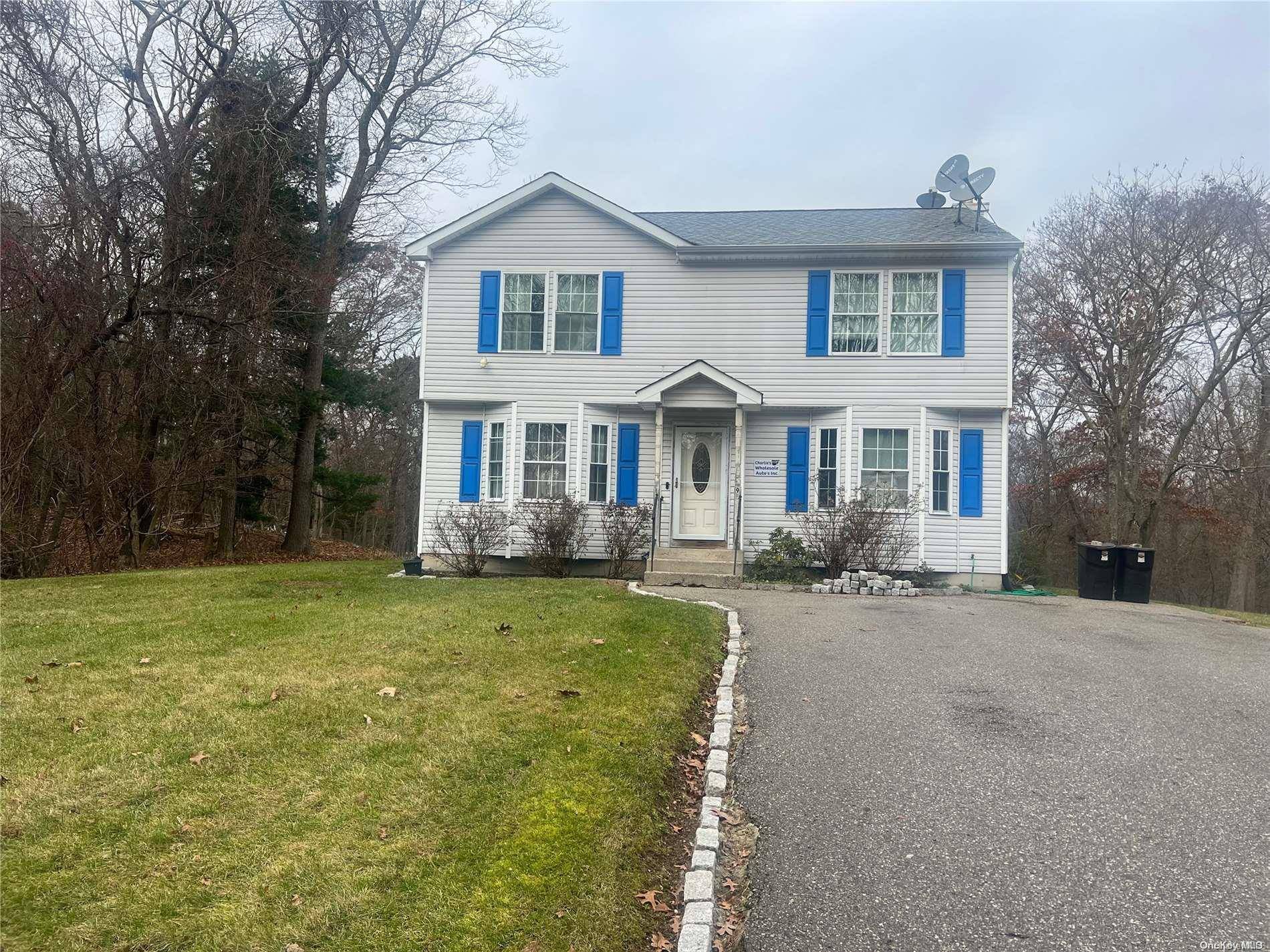 Medford, NY 11763,9 Mill LN